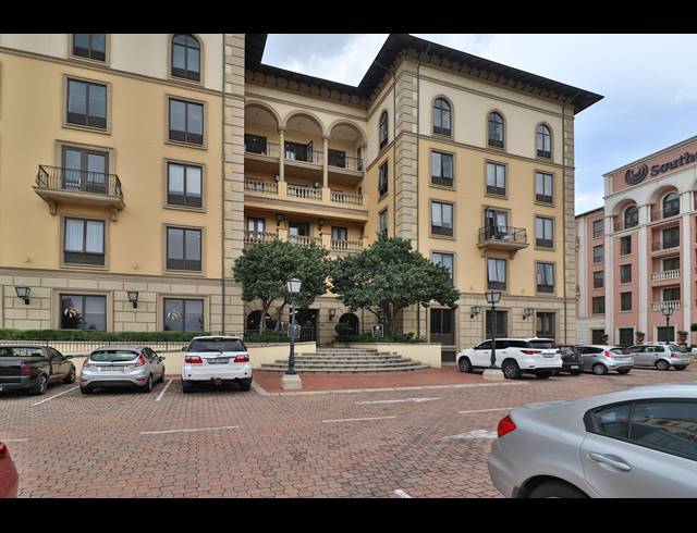 28M² SERVICED OFFICE TO LET IN FOURWAYS